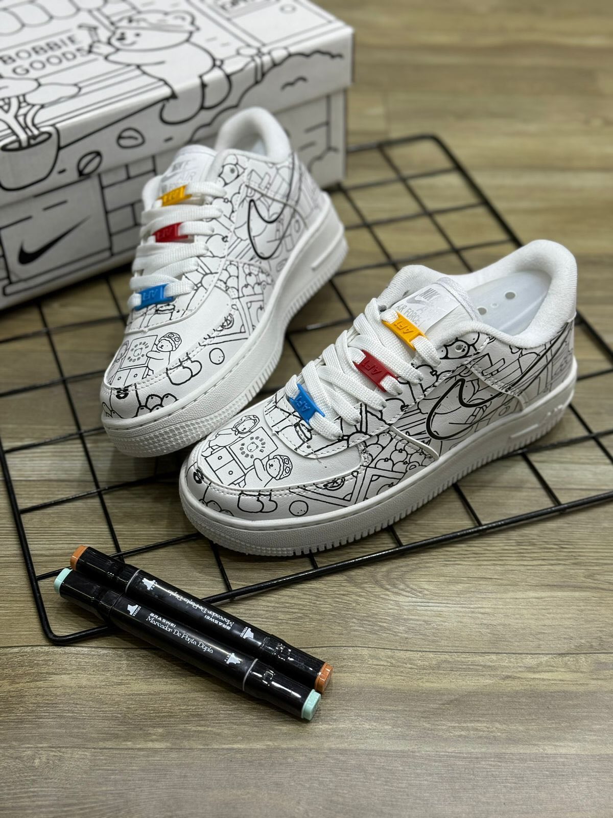 Tênis Air Force x Bobbie Goods Para Colorir